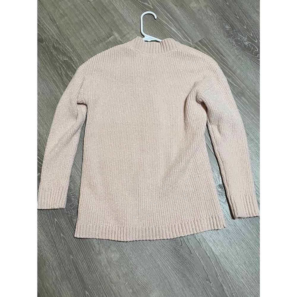Buttoned Cardigan - Picture 3 of 5